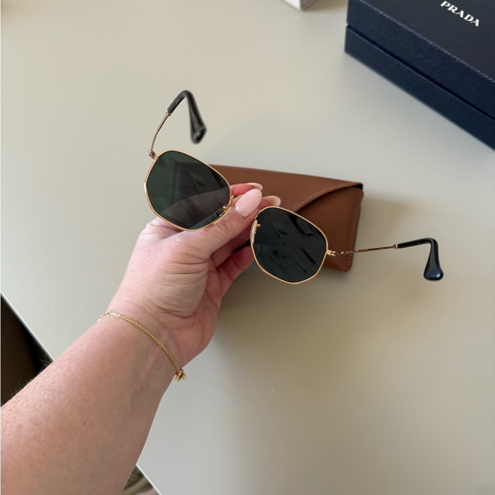 Ray-Ban Gold Frame Sunglasses with Dark Lenses - Picture 3 of 5